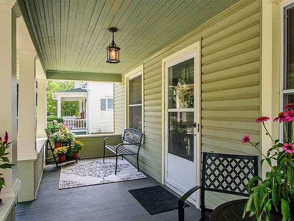4th image of 317 N Maiden Ln