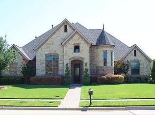 401 Waterlane Dr, Mansfield, TX 76063