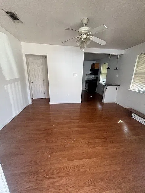 6005 Saint Anthony Ave — Photo 2