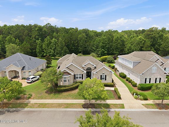 5th image of 1044 Leesburg Drive