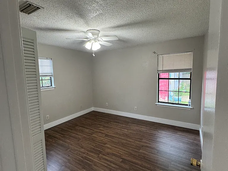 1160 Abilene Dr W — Photo 14