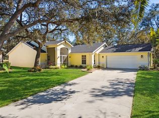 1002 Tequesta Trl, Lake Wales, FL 33898