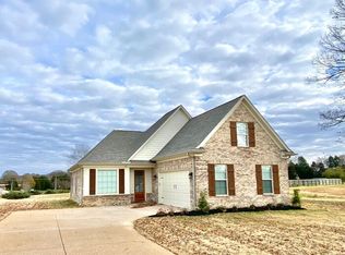 101 Carolina Cir, Senatobia, MS 38668
