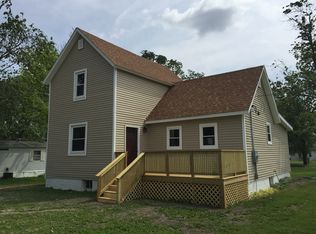 548 S Plum St, Bement, IL 61813