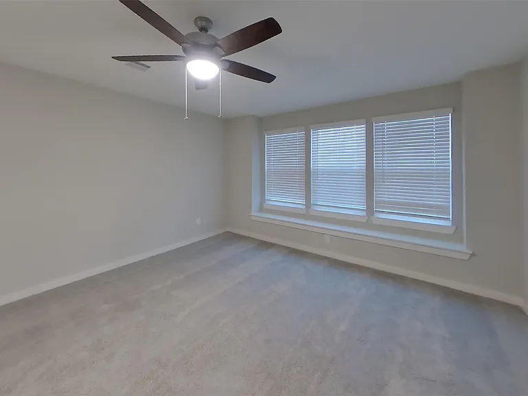 22628 Terazzo Dr — Photo 6