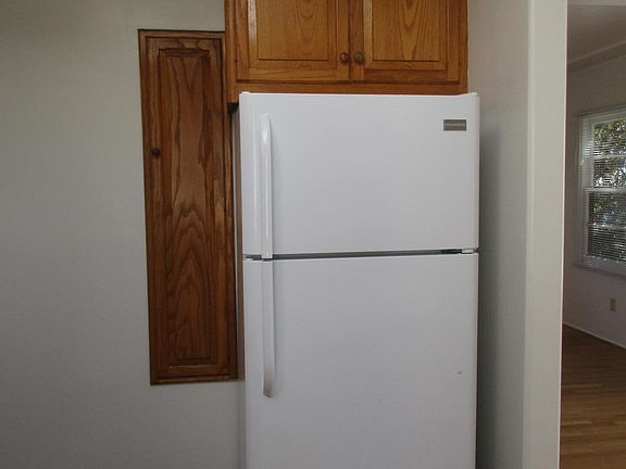 2nd image of 1244 Beryl St