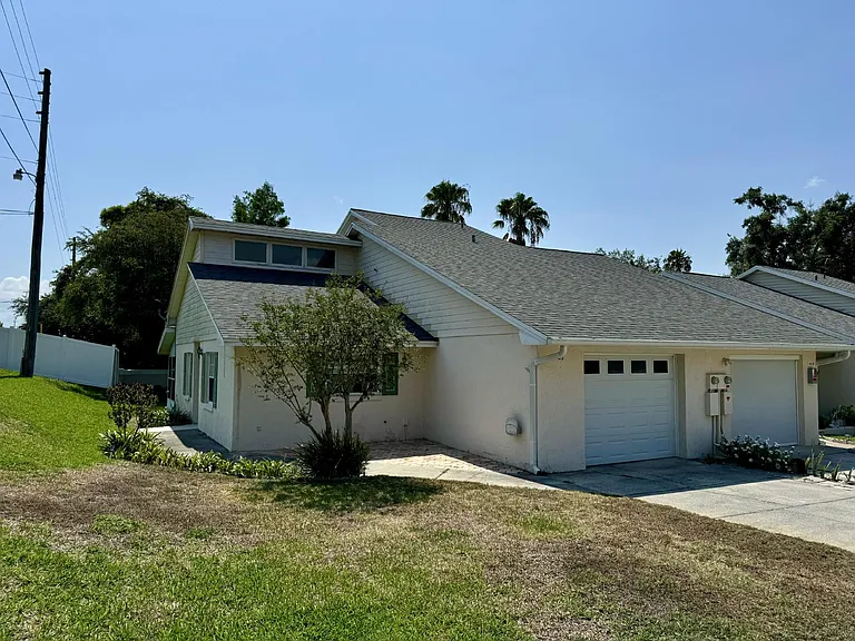 1455 Disston Ave — Photo 2