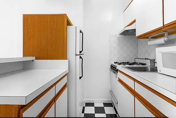 Rented by CitySites Real Estate Group | media 13