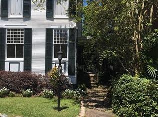 908 Burdette St, New Orleans, LA 70118