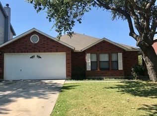 9638 Wicklow Dr, San Antonio, TX 78250