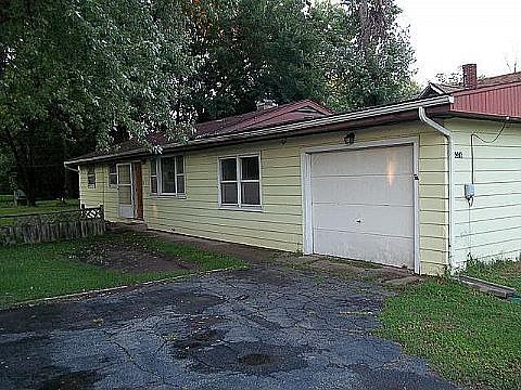 1st image of 2009 W 75th Pl Unit 17