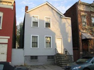 532 2nd St, Troy, NY 12180