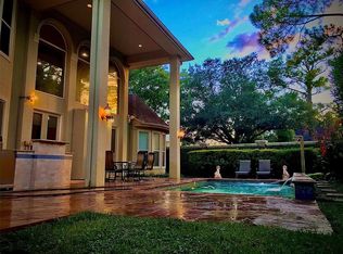 9363 Shady Lane Cir, Houston, TX 77063