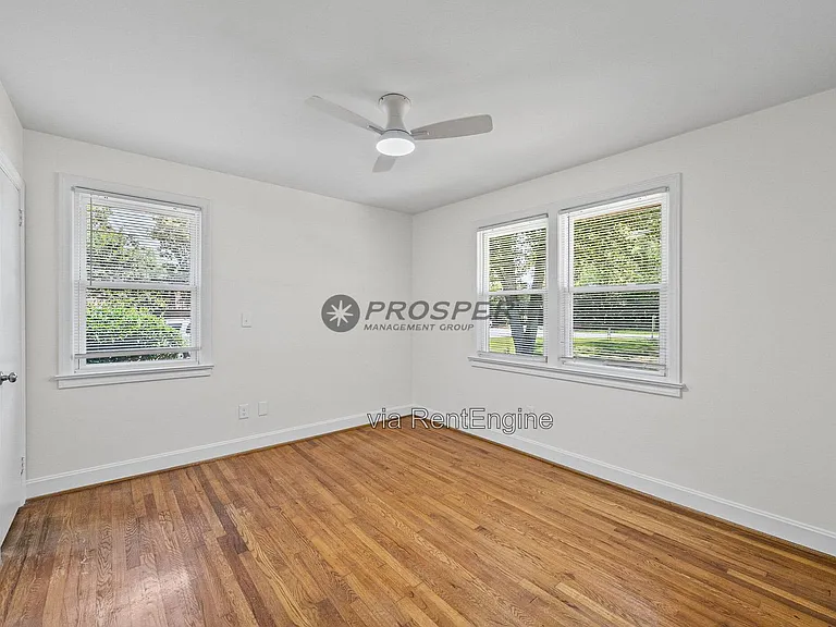 2 Burgundy Dr — Photo 16
