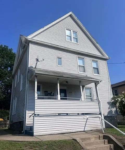 278 Thompson St #3 — Photo 1