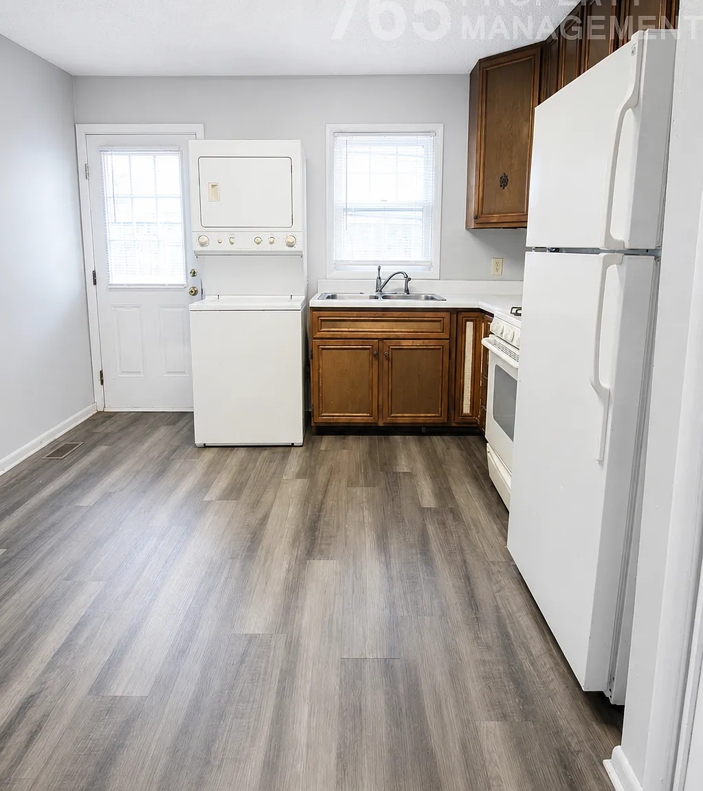 2 bed, 700 sqft, $895 — Photo 4