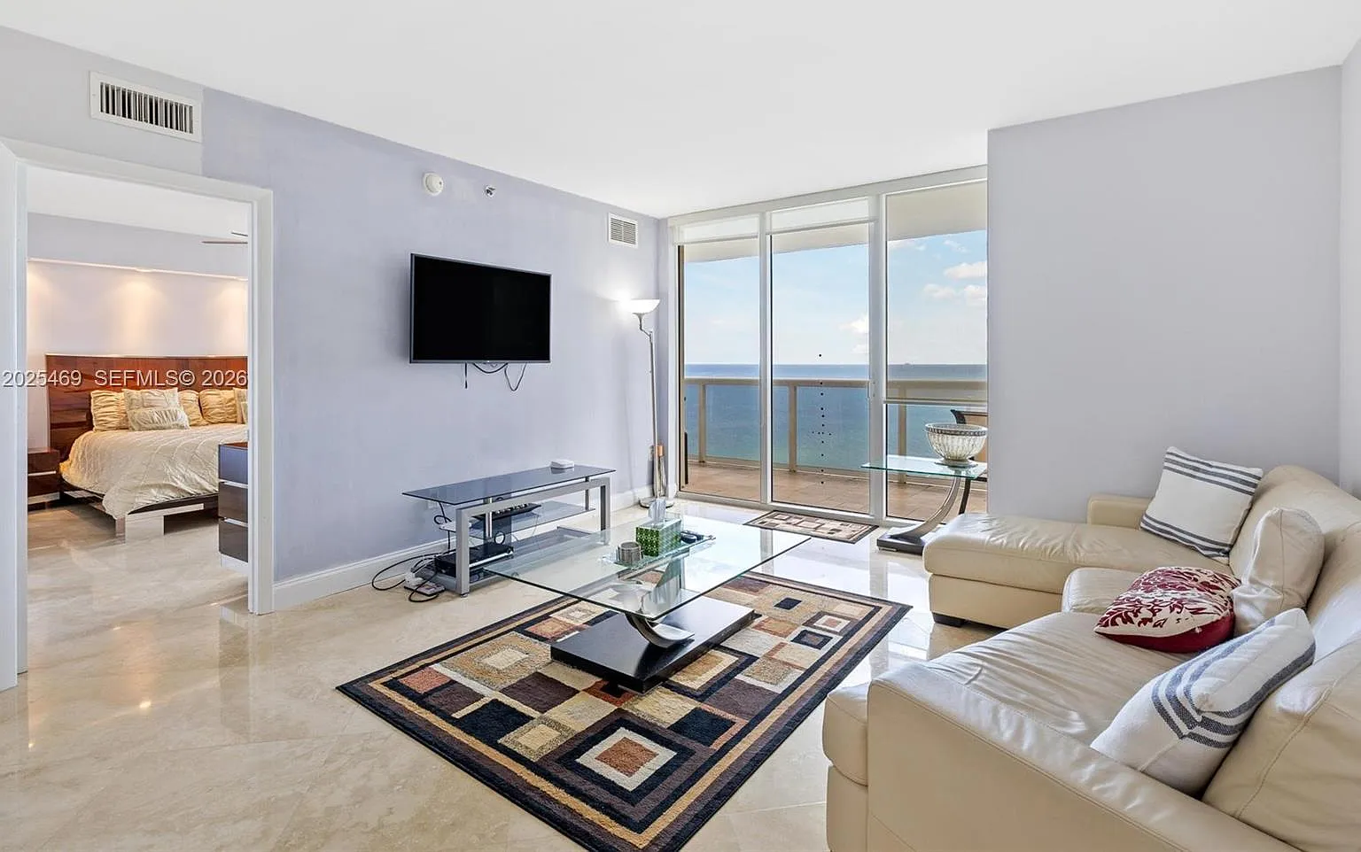 Beach Club Two Condo — Photo 2