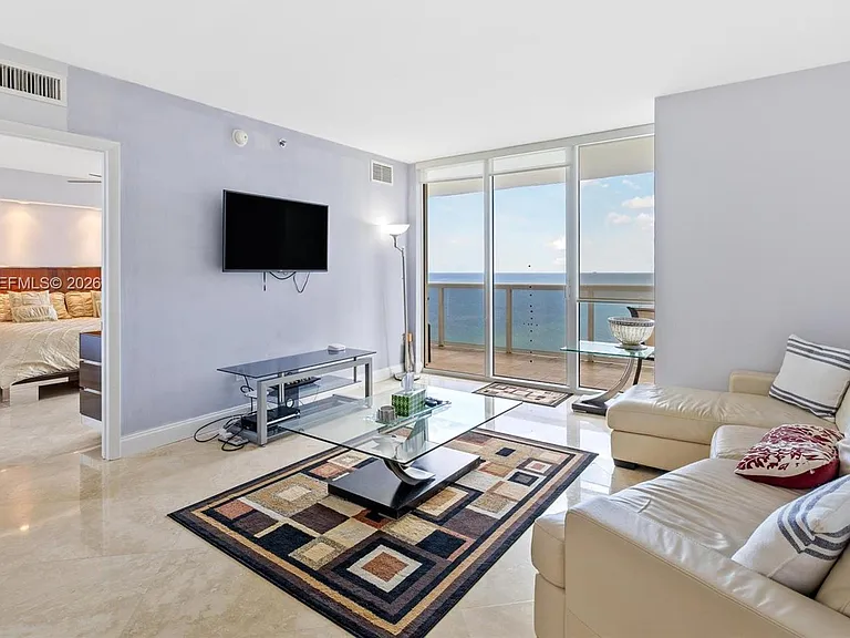 1830 S Ocean Dr #2804 — Photo 2