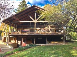 7310 Stonecreek Rd SW, Newcomerstown, OH 43832