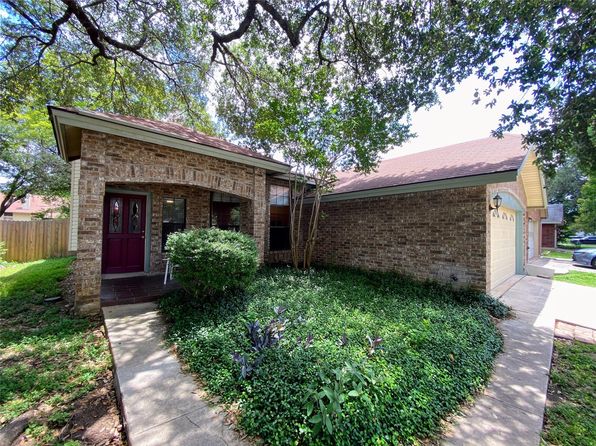 3215 Tree Grove Dr