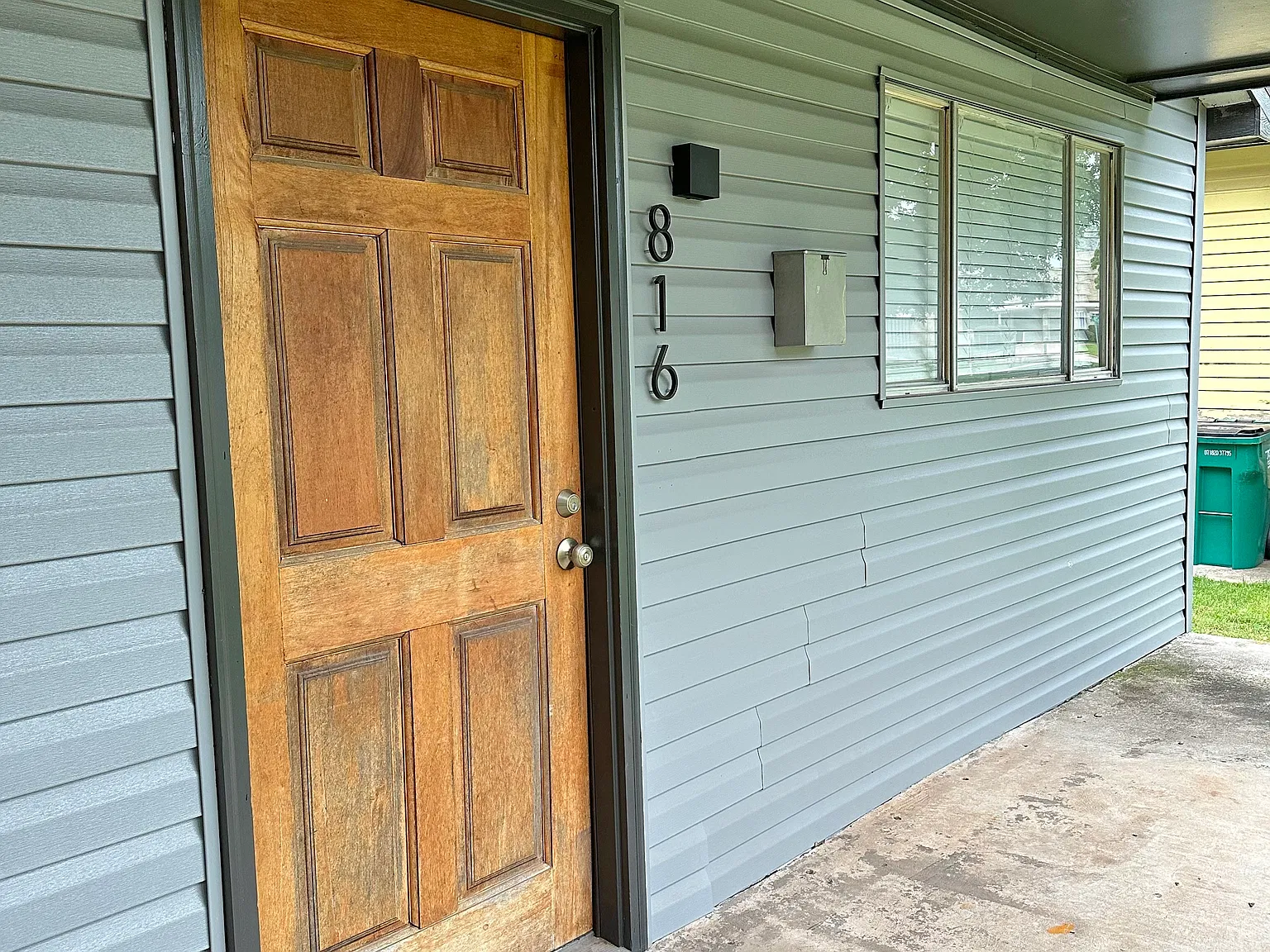 2 bed, 830 sqft, $1,050 — Photo 2