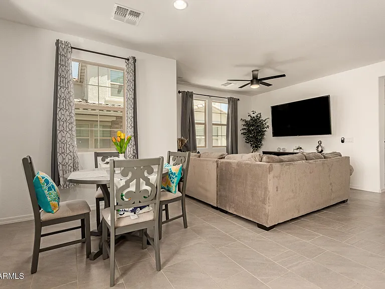 14236 W Buckskin Trl — Photo 9