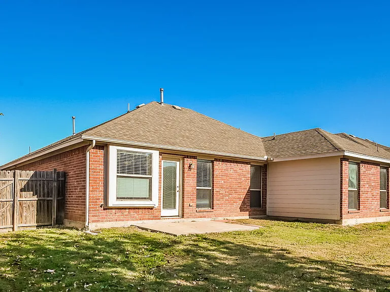4913 Caraway Dr — Photo 16