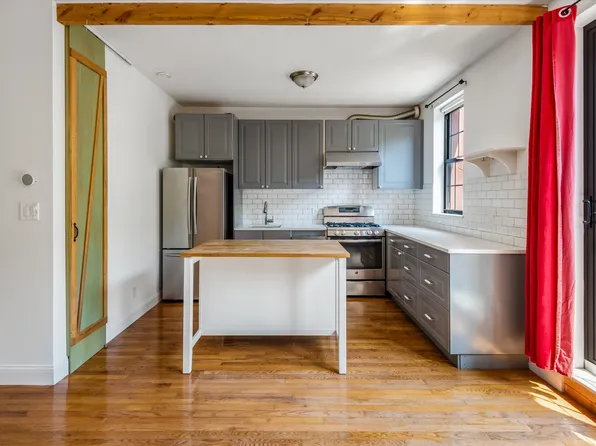 26-19 14th Place image 5 of 33