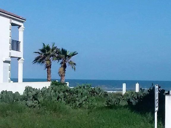 5th image of 4916 Gulf Blvd