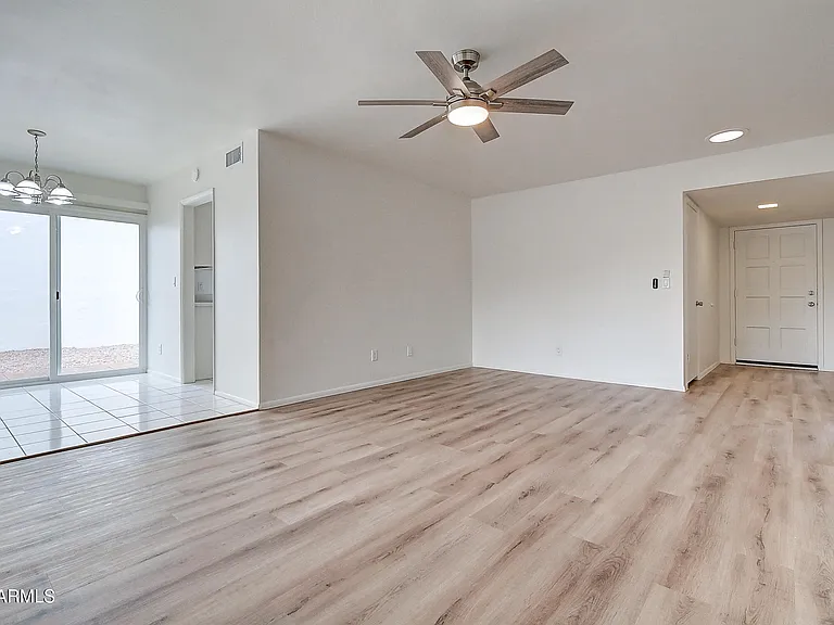14613 N Calle Del Oro — Photo 5