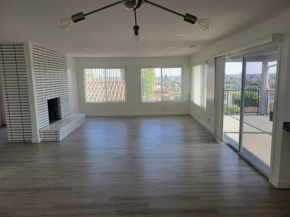 1881 Molino Ave APT 4