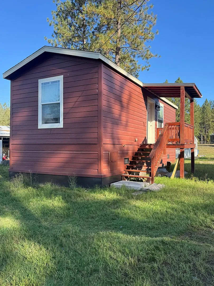 1 bed, 1.0 bath, 448 sqft, $1,050 — Photo 1