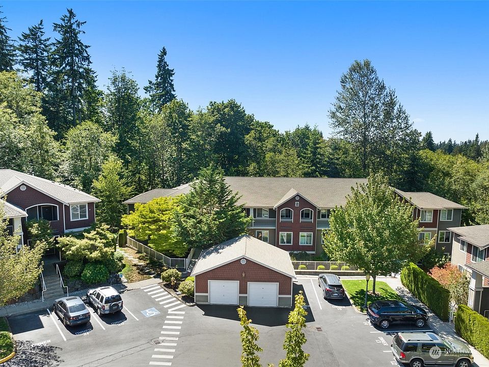 1st image of 15302 40th Avenue W #2-202