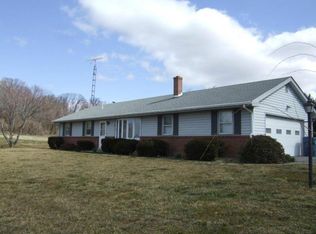 805 Chickies Hill Rd, Columbia, PA 17512