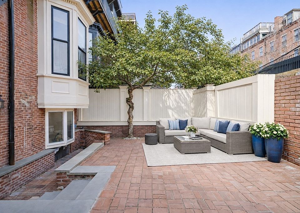 1st image of 7 Upton St #1