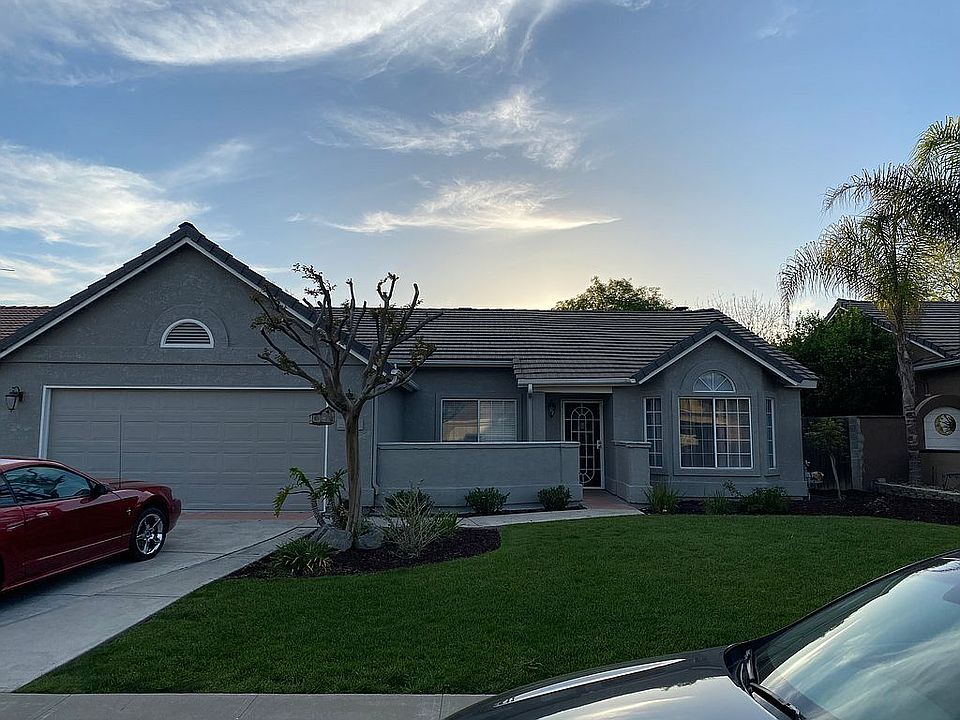 1st image of 2610 Pine Castle Dr