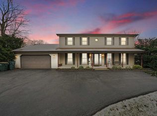 20W105 97th St, Lemont, IL 60439