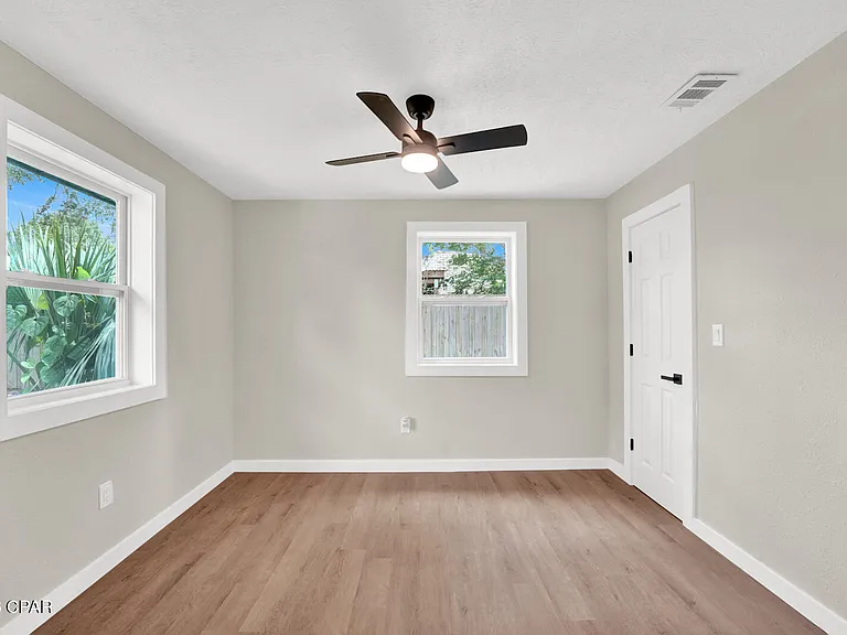 1408 Wilmont Ave — Photo 20