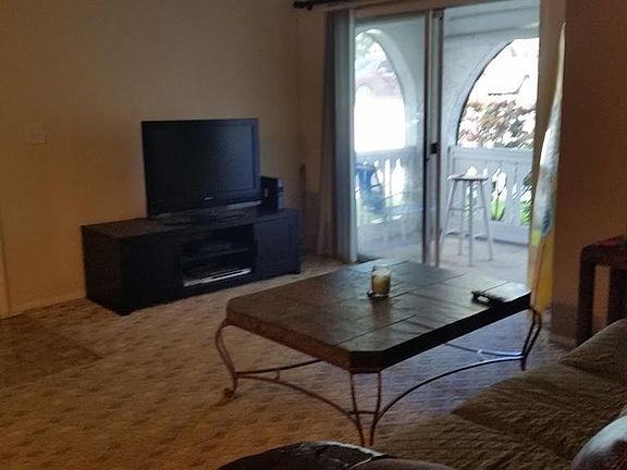 2nd image of 210 N Bayshore Blvd APT 101