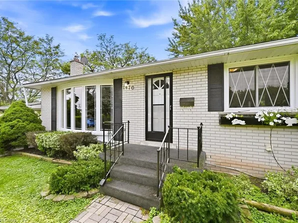 1470 Mountain Grove Ave, Burlington, ON L7P 2H3
