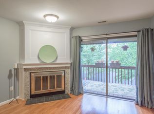 4752 Powderhorn Ln, Westerville, OH 43081