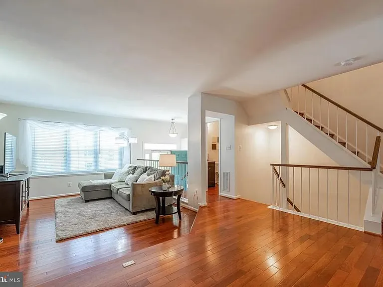 44054 Gala Cir — Photo 3