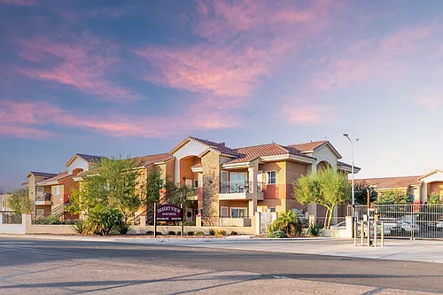 Desert View Apartments Photo 1