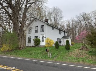 300 River Rd, Schodack Landing, NY 12156