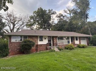 4457 Tynemouth Dr, Knoxville, TN 37914