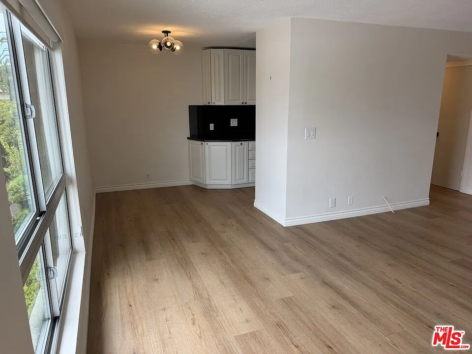 1 bed, 1.0 bath, 670 sqft, $2,900 — Photo 3