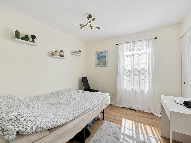 1305 S Paddock Dr — Photo 13