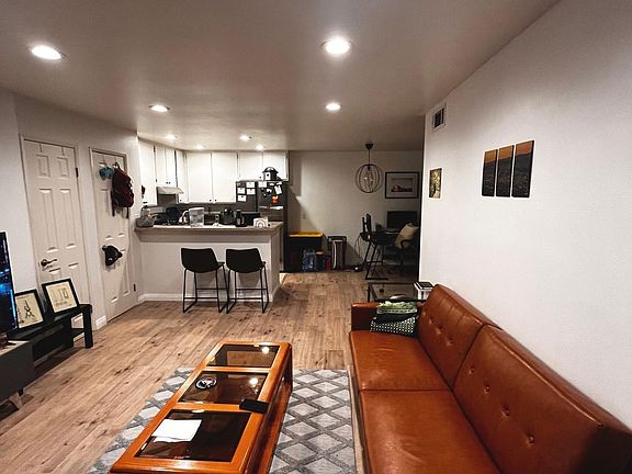 4th image of 27240 Luther Dr APT 515