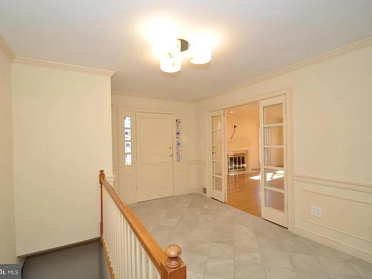 11132 Luxmanor Rd — Photo 7