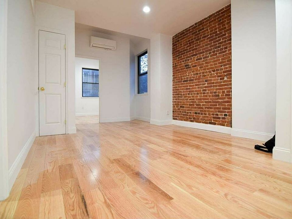 1st image of 163 W 71st St APT 4R